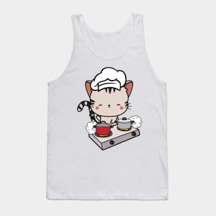 Funny Tabby Cat is cooking Tank Top